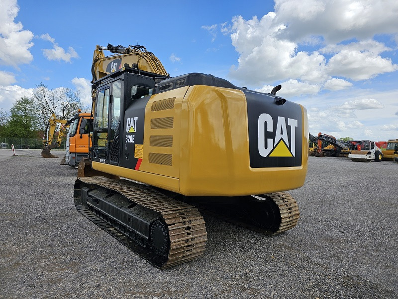 CATERPILLAR 320EL - Pelle sur chenille: photos 3 CATERPILLAR 320EL - Pelle sur chenille: photos 3