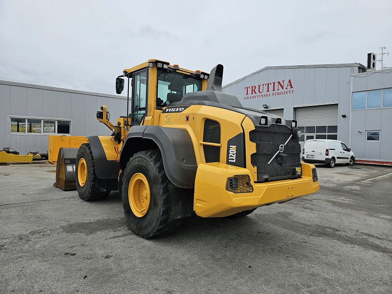 Volvo L120H - Chargeuse sur pneus: photos 3 Volvo L120H - Chargeuse sur pneus: photos 3