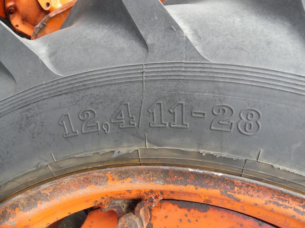 Tracteur agricole Renault Super 7 Vineyard: photos 12