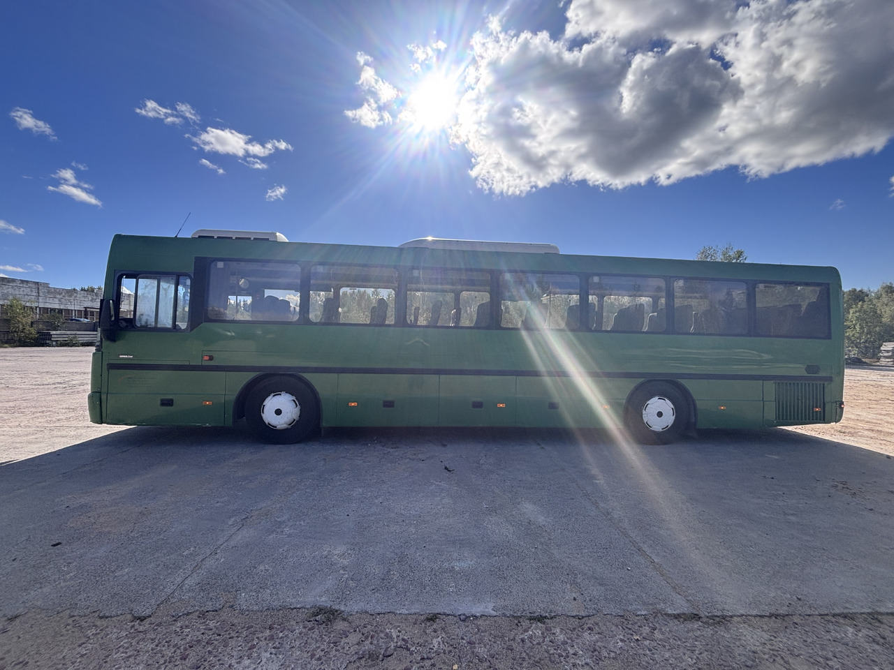 SCANIA KIB12.0 - Bus interurbain: photos 3 SCANIA KIB12.0 - Bus interurbain: photos 3