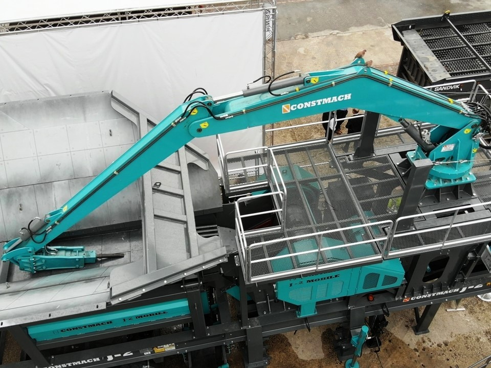 CONSTMACH Hydraulic Hammer Breaker – Maximum Impact Power for Tough Demolition Jobs - Concasseur: photos 1 CONSTMACH Hydraulic Hammer Breaker – Maximum Impact Power for Tough Demolition Jobs - Concasseur: photos 1