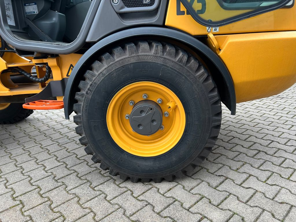 Chargeuse sur pneus Volvo JL25H Electric *Auch Miete: photos 11
