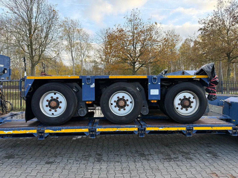 Goldhofer THP XLE 8 (3+5) - Semi-remorque surbaissé: photos 5 Goldhofer THP XLE 8 (3+5) - Semi-remorque surbaissé: photos 5