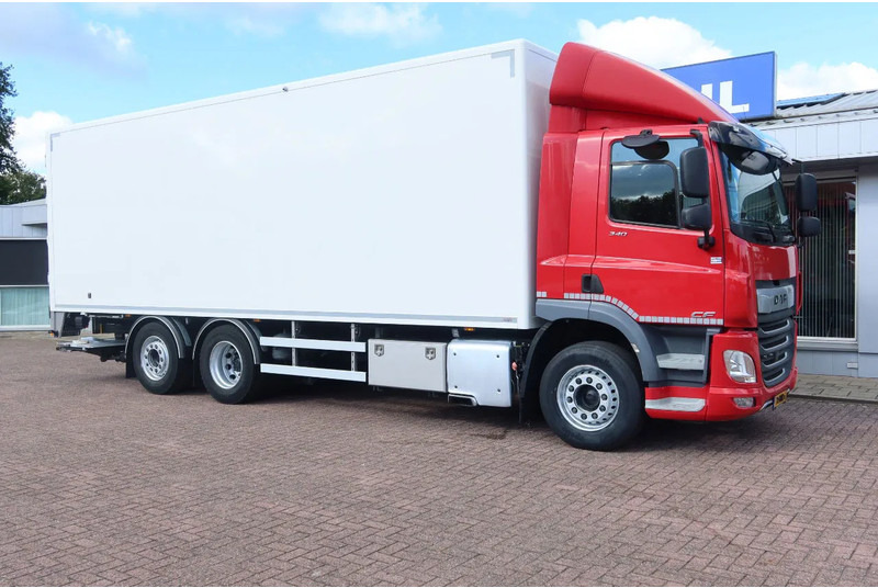 DAF CF 340 FAN 6X2 Bakwagen + Klep 2500 KG - Camion fourgon: photos 2 DAF CF 340 FAN 6X2 Bakwagen + Klep 2500 KG - Camion fourgon: photos 2