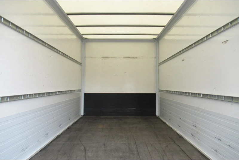 Iveco Daily 35C16 Bak + klep - Fourgon grand volume: photos 4 Iveco Daily 35C16 Bak + klep - Fourgon grand volume: photos 4
