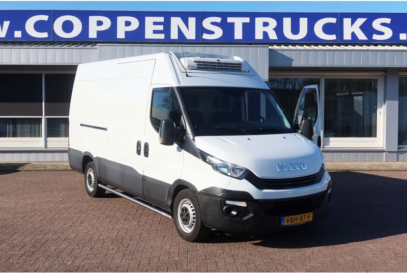 Iveco Daily 35S12 Koel/vries + Stekker 220 volt L2/h2 thermoking - Utilitaire frigorifique: photos 2 Iveco Daily 35S12 Koel/vries + Stekker 220 volt L2/h2 thermoking - Utilitaire frigorifique: photos 2