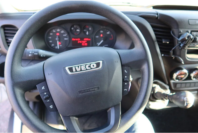 Iveco Daily 35S12 Koel/vries + Stekker 220 volt L2/h2 thermoking - Utilitaire frigorifique: photos 5 Iveco Daily 35S12 Koel/vries + Stekker 220 volt L2/h2 thermoking - Utilitaire frigorifique: photos 5