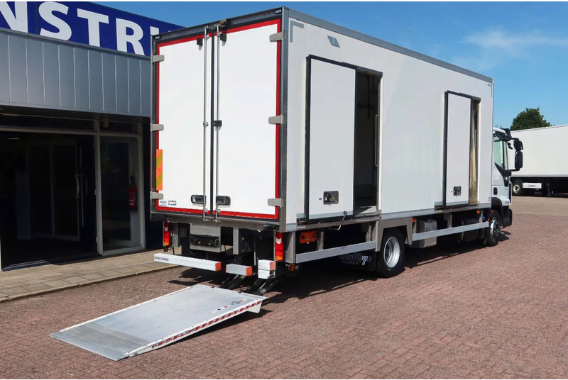 Iveco EuroCargo 120 El 210L Carrier Supra 850 MT Koel/Vries+Klep Bitemp met verplaatsbare wand - Camion frigorifique: photos 3 Iveco EuroCargo 120 El 210L Carrier Supra 850 MT Koel/Vries+Klep Bitemp met verplaatsbare wand - Camion frigorifique: photos 3