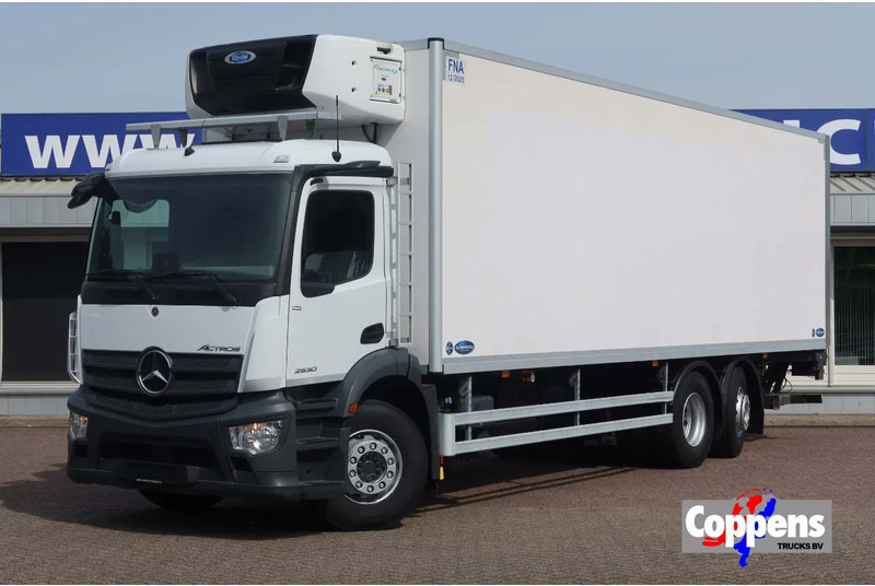 Mercedes-Benz 2530 L Koel / vries Carrier supra 1050 + klep 2500 kg - Camion frigorifique: photos 1 Mercedes-Benz 2530 L Koel / vries Carrier supra 1050 + klep 2500 kg - Camion frigorifique: photos 1