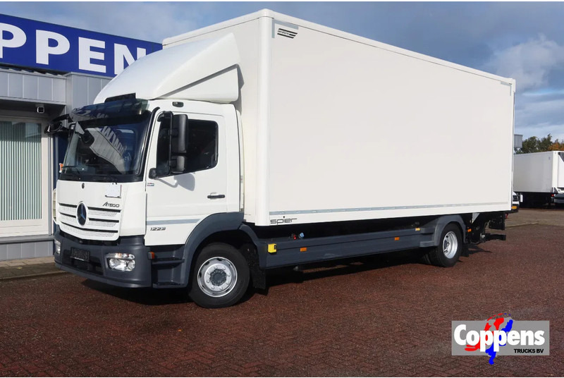 Mercedes-Benz Atego 1223 L Bak + Klep Bar 3000 KG - Camion fourgon: photos 1 Mercedes-Benz Atego 1223 L Bak + Klep Bar 3000 KG - Camion fourgon: photos 1