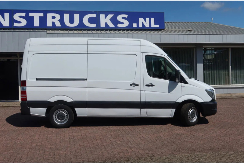 Mercedes-Benz Sprinter 313 CDI + Airco - Fourgon utilitaire: photos 2 Mercedes-Benz Sprinter 313 CDI + Airco - Fourgon utilitaire: photos 2