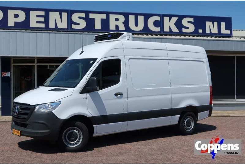 Mercedes-Benz Sprinter 315 CDI Koel/Vries/Verwarmen Carrier Xarios 350 - Utilitaire frigorifique: photos 1 Mercedes-Benz Sprinter 315 CDI Koel/Vries/Verwarmen Carrier Xarios 350 - Utilitaire frigorifique: photos 1