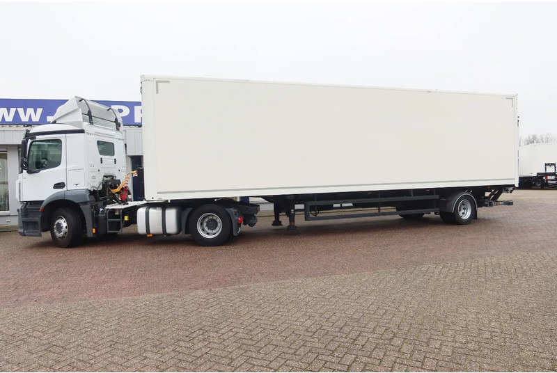 Semi-remorque fourgon SYSTEM TRAILER LPRS 9 Enkel asser, City trailer+Klep 2500 kg Stuur as: photos 8 Semi-remorque fourgon SYSTEM TRAILER LPRS 9 Enkel asser, City trailer+Klep 2500 kg Stuur as: photos 8