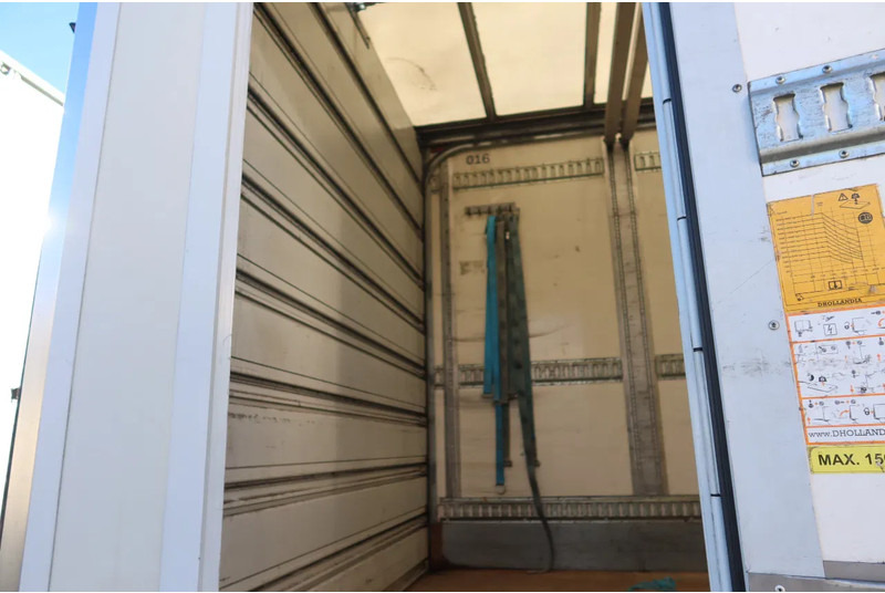 Volvo FM 420 6x2 Bak + Dhollandia klep 1500 kg + Aanhanger 94-WS-TS - Camion fourgon: photos 4 Volvo FM 420 6x2 Bak + Dhollandia klep 1500 kg + Aanhanger 94-WS-TS - Camion fourgon: photos 4