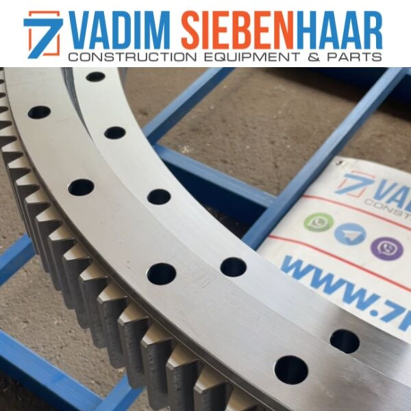 Krupp Slewring Drehkranz OPU Łożysko wieńcowe 1372670 for Krupp KMK 4070 mobile crane - Couronne d'orientation pour Grue mobile: photos 1 Krupp Slewring Drehkranz OPU Łożysko wieńcowe 1372670 for Krupp KMK 4070 mobile crane - Couronne d'orientation pour Grue mobile: photos 1