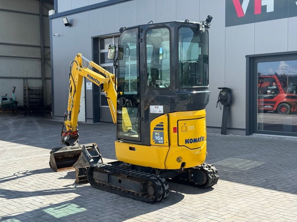 Komatsu PC 16 R-3HS - Mini pelle: photos 3 Komatsu PC 16 R-3HS - Mini pelle: photos 3