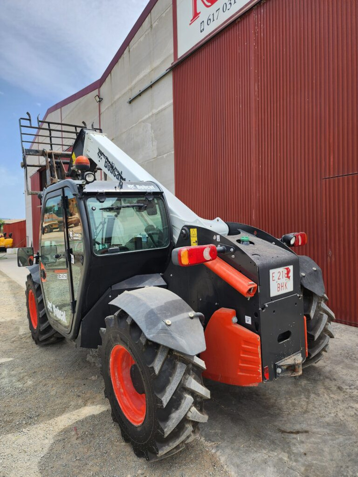 BOBCAT TL30.60DA - Chariot télescopique: photos 3 BOBCAT TL30.60DA - Chariot télescopique: photos 3