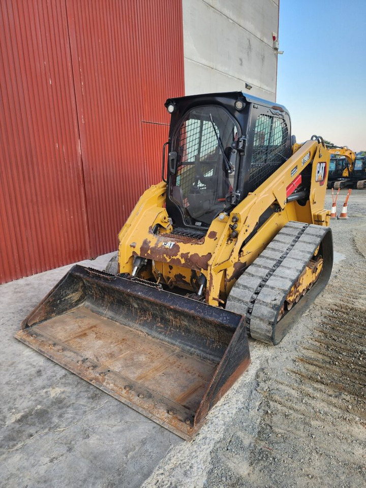 CAT 279D3 ALTO CAUDAL - Mini chargeuse: photos 2 CAT 279D3 ALTO CAUDAL - Mini chargeuse: photos 2