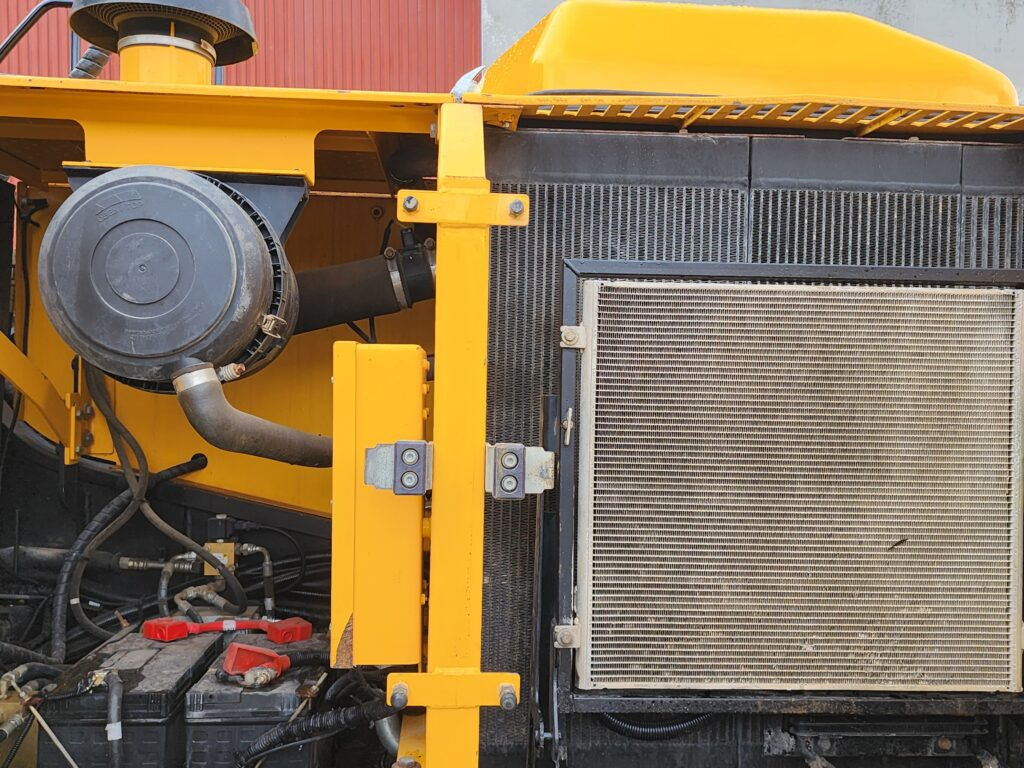 JCB JS220LC+T4i - Pelle sur chenille: photos 4 JCB JS220LC+T4i - Pelle sur chenille: photos 4