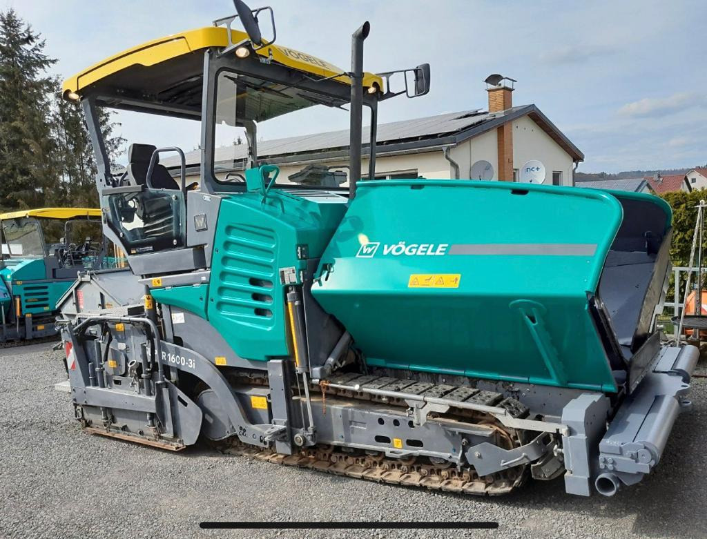 VOGELE SUPER 1600 - Finisseur: photos 1 VOGELE SUPER 1600 - Finisseur: photos 1