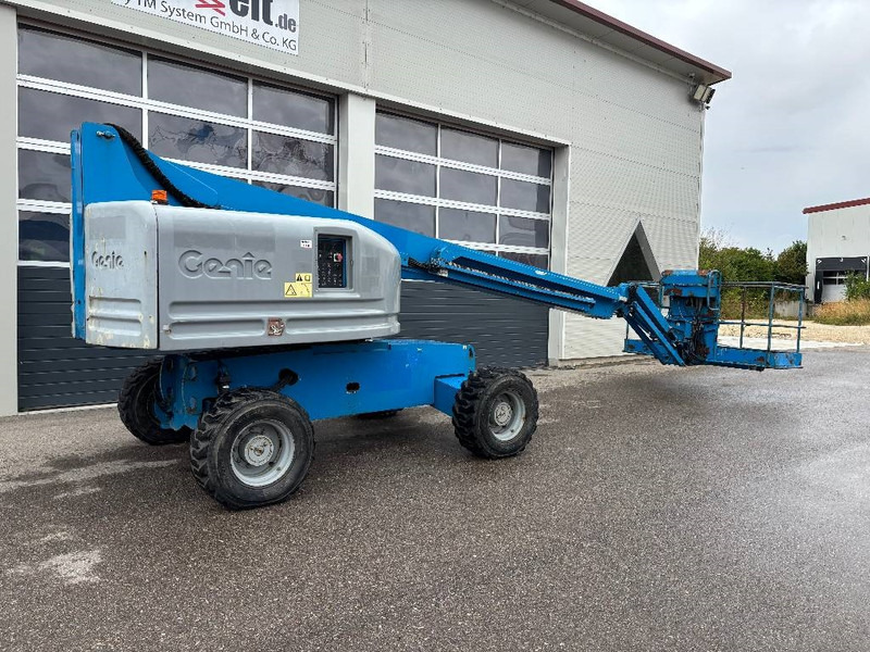 Genie S45 - 15,7m Diesel 4x4 Teleskop-Arbeitsbühne - Nacelle articulée: photos 3 Genie S45 - 15,7m Diesel 4x4 Teleskop-Arbeitsbühne - Nacelle articulée: photos 3
