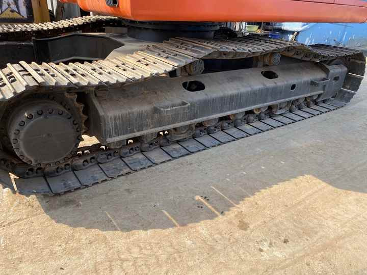 Best Selling DOOSAN excavator machine construction used machinery equipment dx225 DX60 DX70 DH60 DH220 used excavators in stock - Pelle: photos 3 Best Selling DOOSAN excavator machine construction used machinery equipment dx225 DX60 DX70 DH60 DH220 used excavators in stock - Pelle: photos 3
