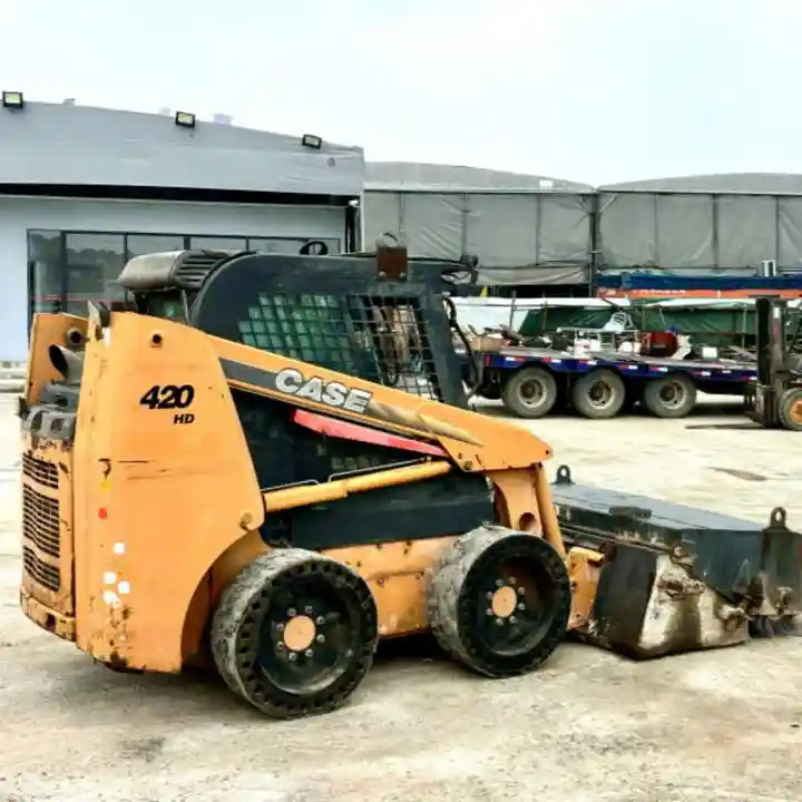 Construction Mini Equipment Case 420 Skid Steer Loader for Sale - Mini chargeuse: photos 5 Construction Mini Equipment Case 420 Skid Steer Loader for Sale - Mini chargeuse: photos 5