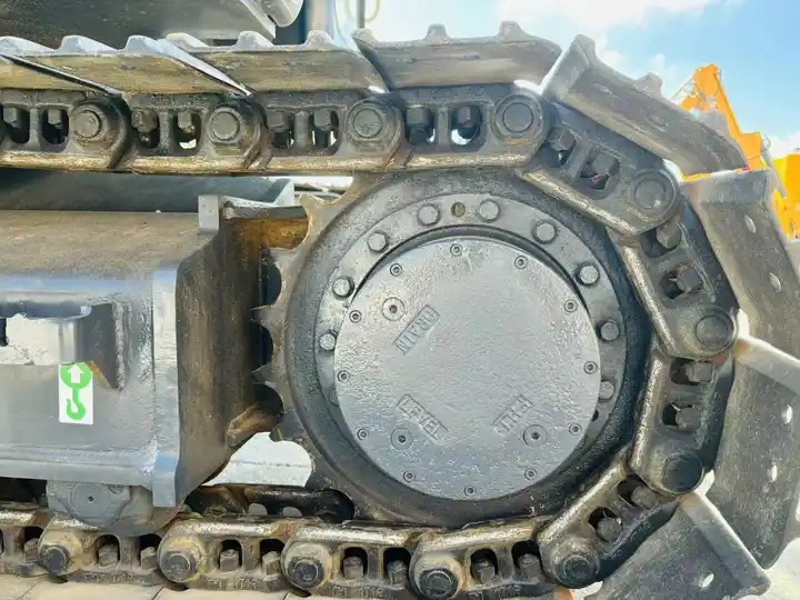 Excellent Performance Original Japanese Design Used Kobelco Sk135sr Excavator At Lower Price - Pelle sur chenille: photos 5 Excellent Performance Original Japanese Design Used Kobelco Sk135sr Excavator At Lower Price - Pelle sur chenille: photos 5