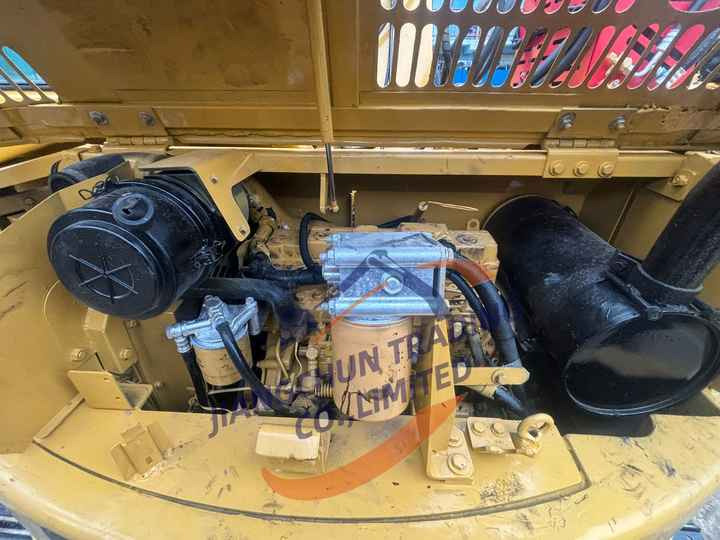 Good Price CAT 307 308C 308D 308E 312D 315D 320C 320D Second Hand 7 Tons Used Mini Crawler Excavator - Mini pelle: photos 4 Good Price CAT 307 308C 308D 308E 312D 315D 320C 320D Second Hand 7 Tons Used Mini Crawler Excavator - Mini pelle: photos 4