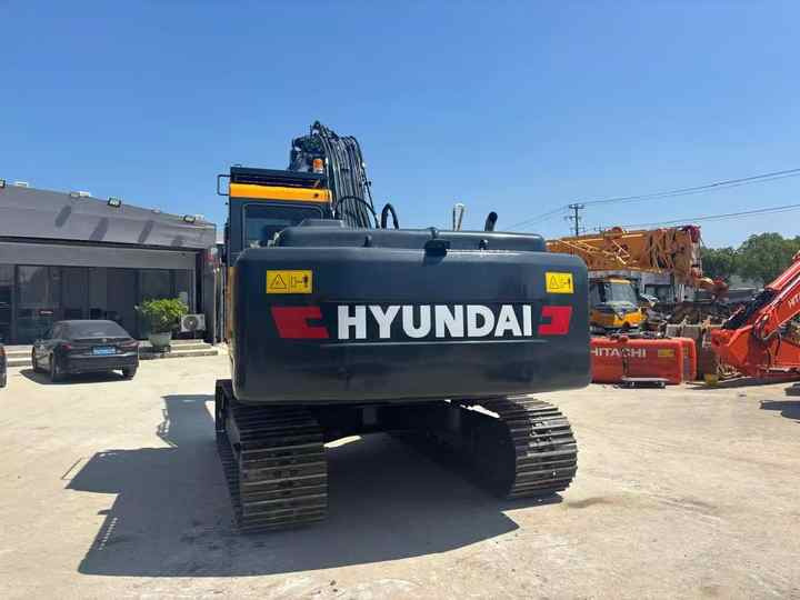 HYUNDAI 96% New HX220s Used Excavator, Korea 22 Ton HX210 HX225 HX 210 220 225 9S 22Ton Crawler Radio Digger Equipment Machine - Pelle: photos 5 HYUNDAI 96% New HX220s Used Excavator, Korea 22 Ton HX210 HX225 HX 210 220 225 9S 22Ton Crawler Radio Digger Equipment Machine - Pelle: photos 5