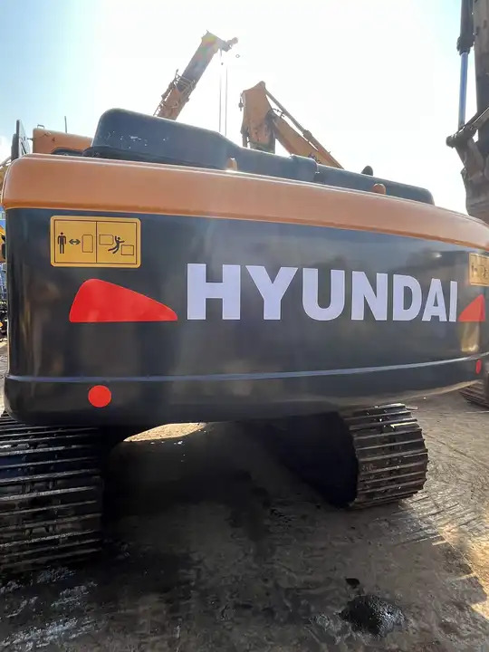 Korean Second Hand Hyundai 215lc-9 Excavator With Cheap Price Hyundai 215lc-9s 215-9c 220lc-9s 220-9s 225lc-9 Excavator - Pelle sur chenille: photos 4 Korean Second Hand Hyundai 215lc-9 Excavator With Cheap Price Hyundai 215lc-9s 215-9c 220lc-9s 220-9s 225lc-9 Excavator - Pelle sur chenille: photos 4