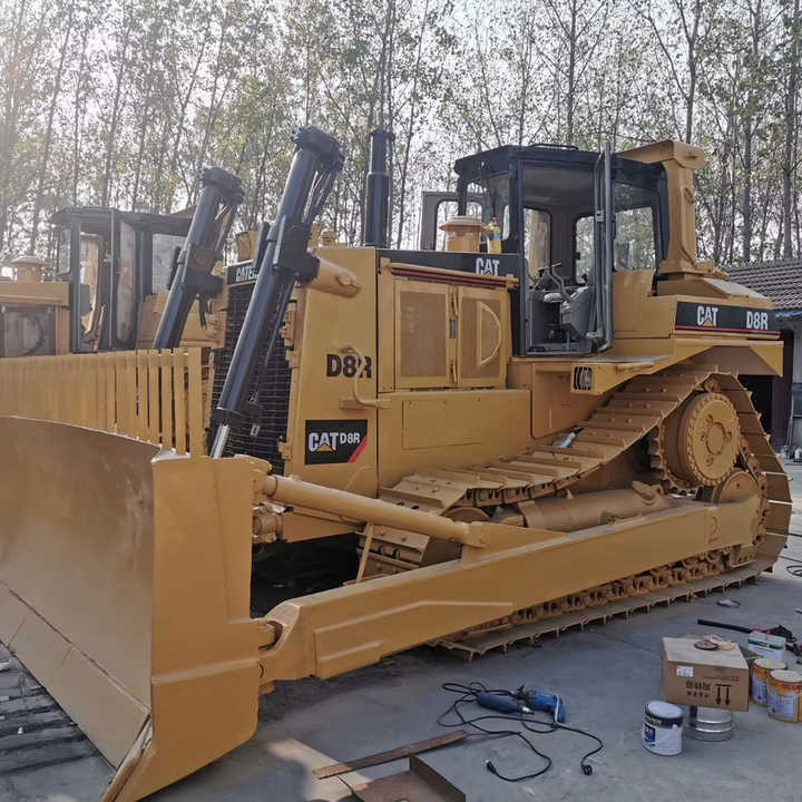 Original Japan Imported Caterpillar D8R Bulldozer Japan Original Cat D7G D7R D8R D9n D8r Used Bulldozers - Bulldozer: photos 1 Original Japan Imported Caterpillar D8R Bulldozer Japan Original Cat D7G D7R D8R D9n D8r Used Bulldozers - Bulldozer: photos 1