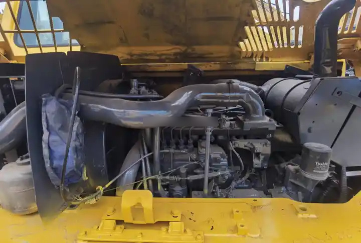 Second hand Komatsu PC60-7 excavator in good condition for sale - Pelle sur chenille: photos 5 Second hand Komatsu PC60-7 excavator in good condition for sale - Pelle sur chenille: photos 5