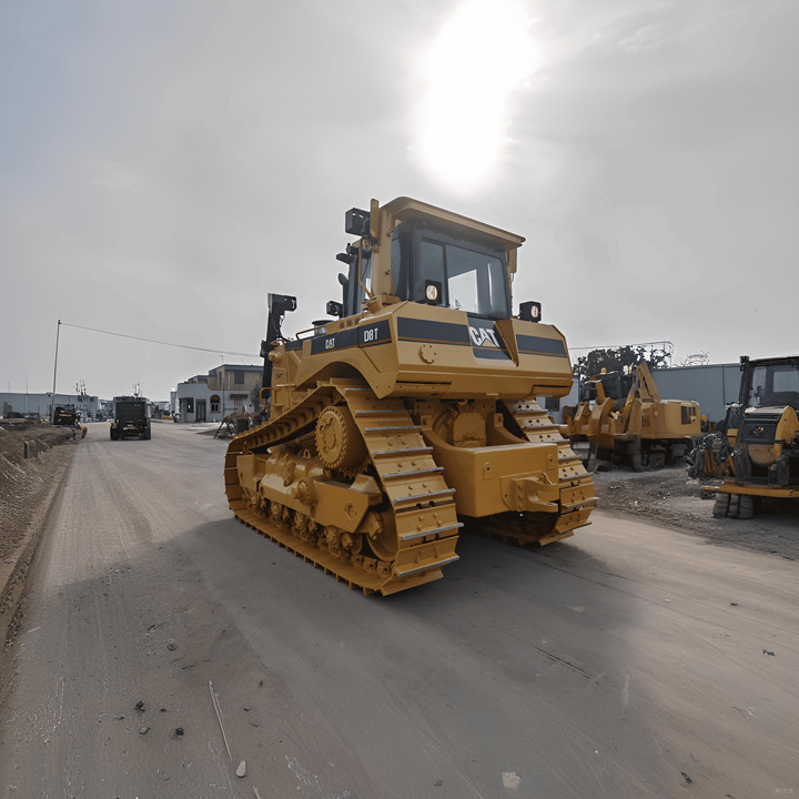 USED D8T CAT Bulldozer Price D8R Used Caterpillar Bulldozer crawler bulldozer made in brazil - Bulldozer: photos 1 USED D8T CAT Bulldozer Price D8R Used Caterpillar Bulldozer crawler bulldozer made in brazil - Bulldozer: photos 1