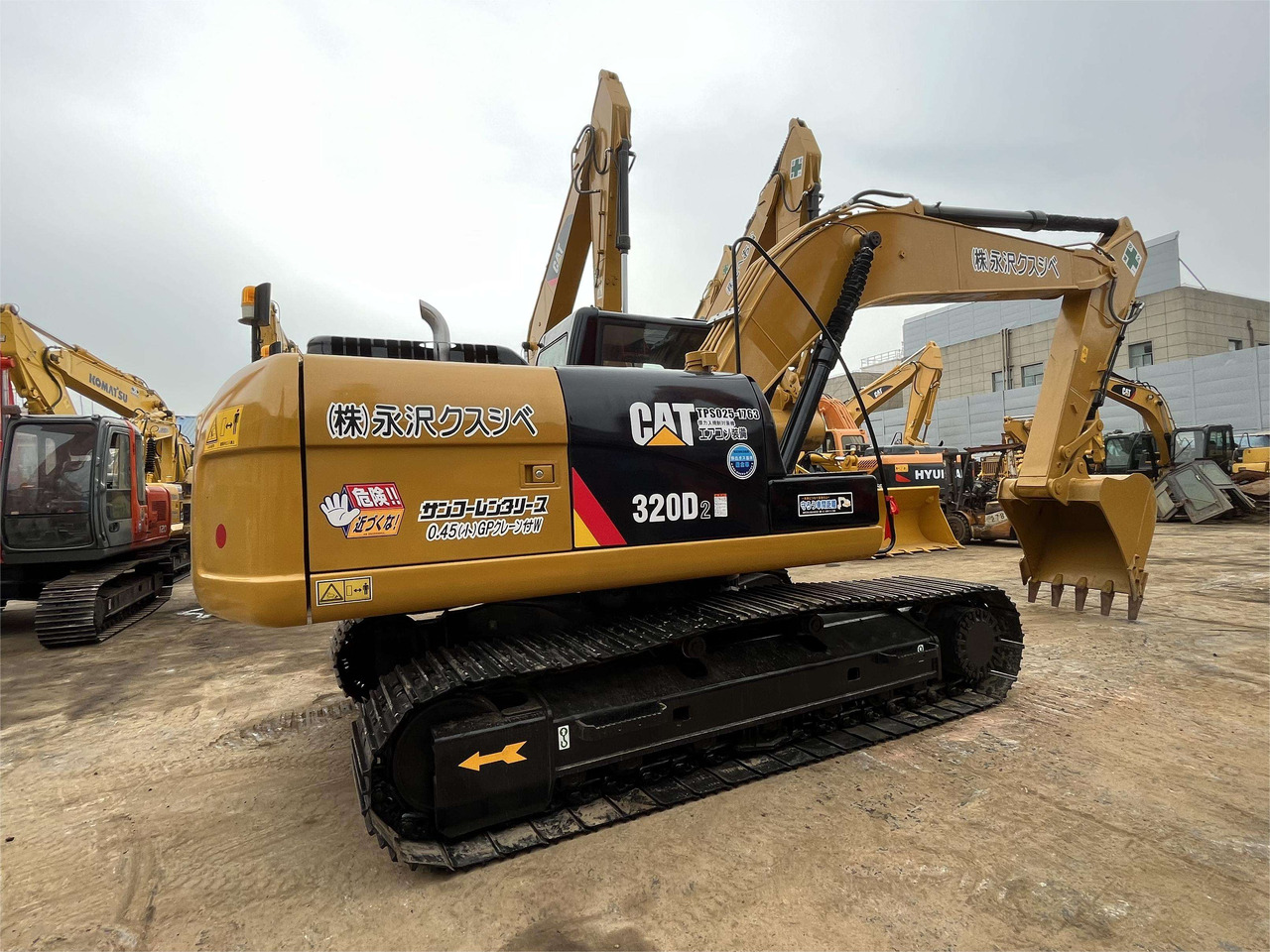 Used Cat Excavator CAT 320D High Quality Japan Used Construction Machine 20ton Excavator cat320d for sale - Pelle: photos 3 Used Cat Excavator CAT 320D High Quality Japan Used Construction Machine 20ton Excavator cat320d for sale - Pelle: photos 3