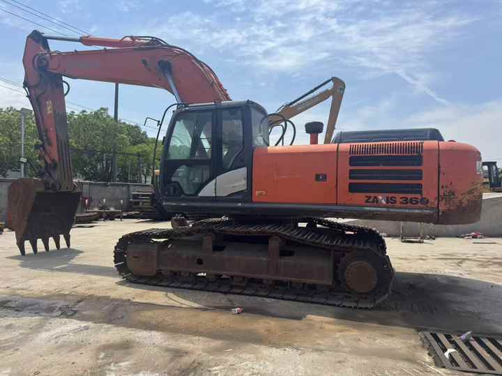 Used Machinery ZX350-5G ZX350-3G 35 Ton Crawler Used Hitachi Excavators Hitachi Heavy Duty Machine ZAXIS 350-5G 350-3G for Sale - Pelle: photos 2 Used Machinery ZX350-5G ZX350-3G 35 Ton Crawler Used Hitachi Excavators Hitachi Heavy Duty Machine ZAXIS 350-5G 350-3G for Sale - Pelle: photos 2