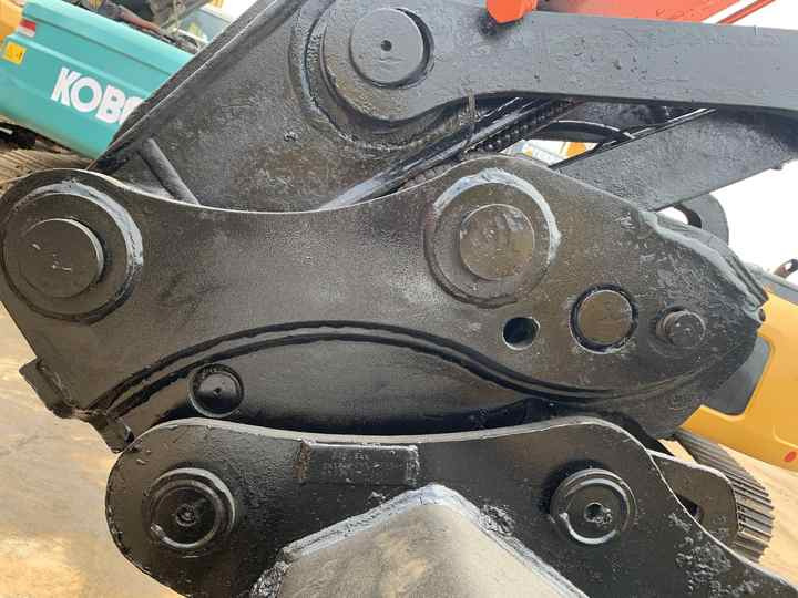 Used excavator doosan dh150 excavators machinery doosan dx60 dx80 dx75 dx225 Good Condition Low price - Pelle sur chenille: photos 4 Used excavator doosan dh150 excavators machinery doosan dx60 dx80 dx75 dx225 Good Condition Low price - Pelle sur chenille: photos 4