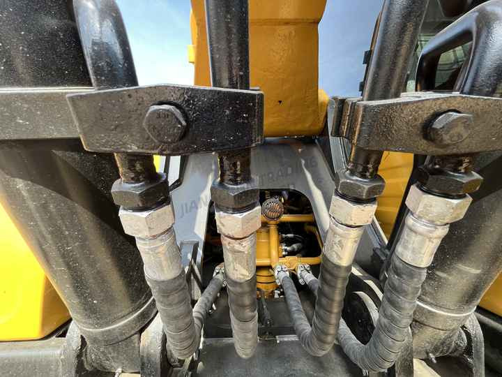 Sany 215 brand new excavator China cheap used SANY sy 215 Excavator SANY SY215c crawler excavators for sale - Pelle sur chenille: photos 4 Sany 215 brand new excavator China cheap used SANY sy 215 Excavator SANY SY215c crawler excavators for sale - Pelle sur chenille: photos 4