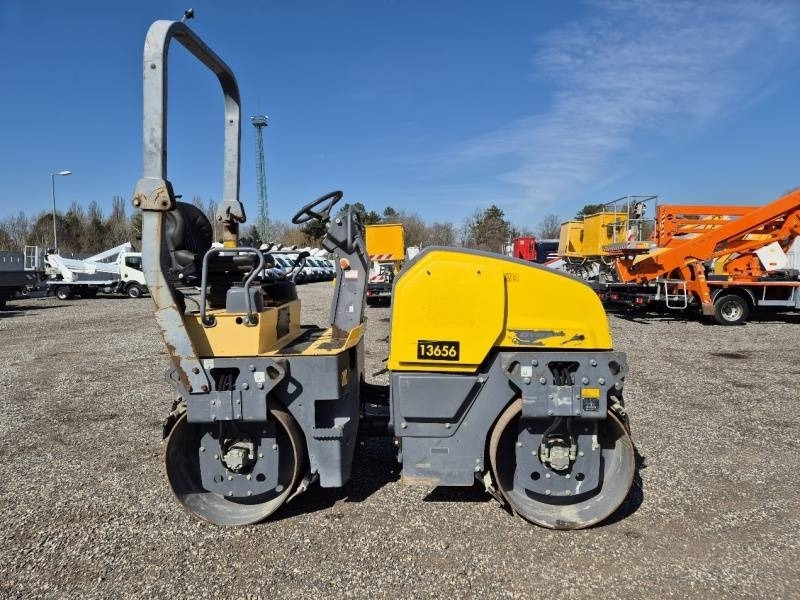 Dynapac CC1200 - Rouleau compresseur: photos 4 Dynapac CC1200 - Rouleau compresseur: photos 4