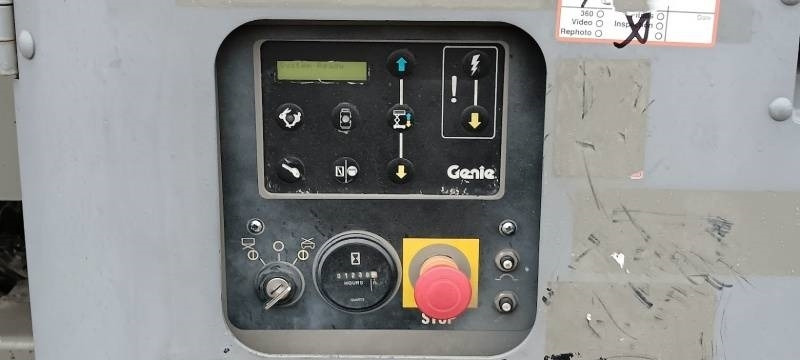 Nacelle ciseaux Genie GS-2669RT - 10 m, 4x4, diesel: photos 15