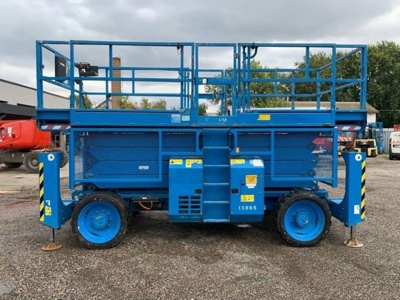 Genie GS4390 - 15,11m, diesel, 4x4 - Nacelle ciseaux: photos 4 Genie GS4390 - 15,11m, diesel, 4x4 - Nacelle ciseaux: photos 4