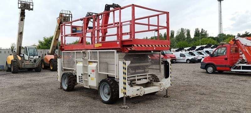 Genie GS4390 - 15,11m, diesel, 4x4  - Nacelle ciseaux: photos 1 Genie GS4390 - 15,11m, diesel, 4x4  - Nacelle ciseaux: photos 1