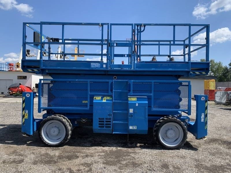 Genie GS5390 - 18m - 4x4 - Diesel - Nacelle ciseaux: photos 4 Genie GS5390 - 18m - 4x4 - Diesel - Nacelle ciseaux: photos 4