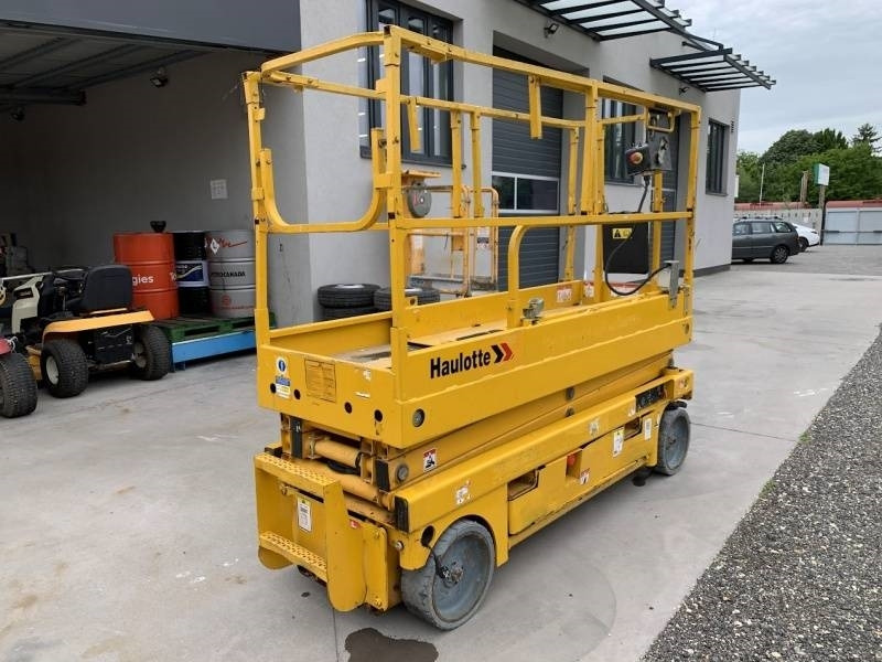 Haulotte Compact 8 - 8m, electric - Nacelle ciseaux: photos 2 Haulotte Compact 8 - 8m, electric - Nacelle ciseaux: photos 2