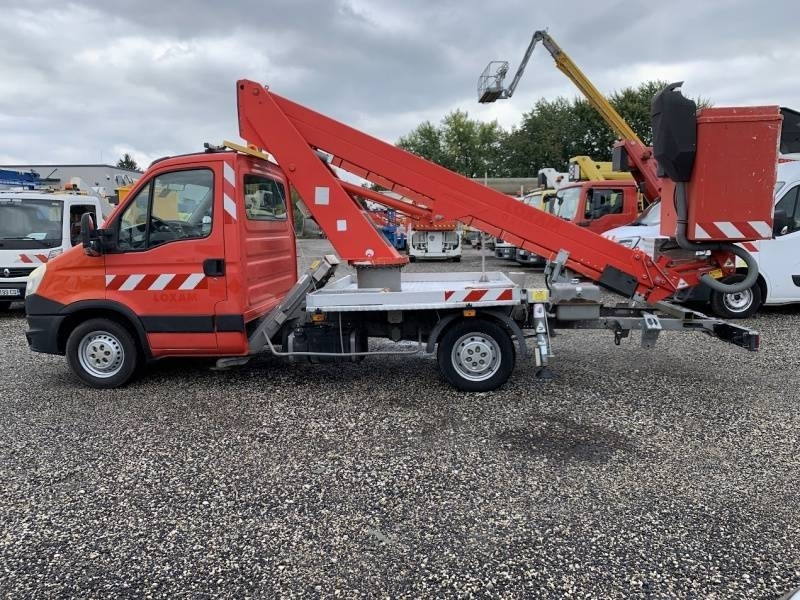 Iveco Daily GSR E179T - 17,1m - 200 kg - Camion avec nacelle: photos 5 Iveco Daily GSR E179T - 17,1m - 200 kg - Camion avec nacelle: photos 5