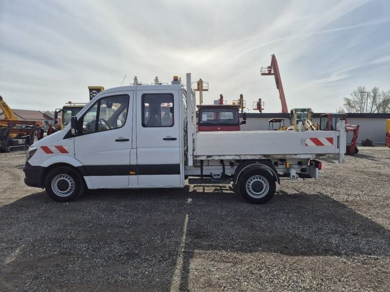 Camion benne Mercedes-Benz Tipper: photos 6