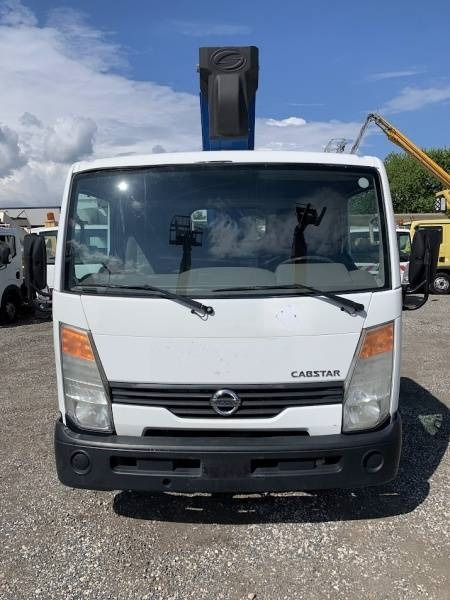 Nissan Cabstar Socage T318 - 18 m - 225 kg - Camion avec nacelle: photos 3 Nissan Cabstar Socage T318 - 18 m - 225 kg - Camion avec nacelle: photos 3