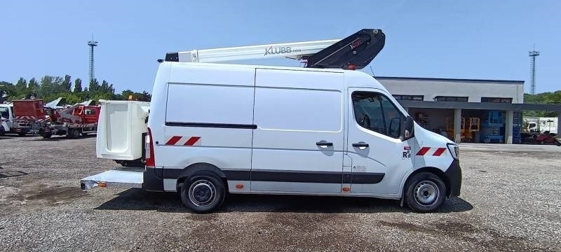 Renault Master Klubb KL32 - 12,5 m, 120 kg - Camion avec nacelle: photos 4 Renault Master Klubb KL32 - 12,5 m, 120 kg - Camion avec nacelle: photos 4