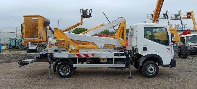 Renault Maxity Multitel MX170 - 17 m - Camion avec nacelle: photos 4 Renault Maxity Multitel MX170 - 17 m - Camion avec nacelle: photos 4
