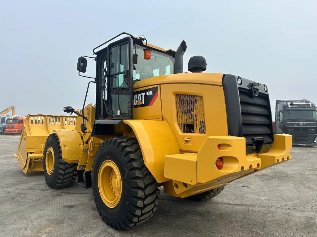 Chargeuse sur pneus CAT 938 K: photos 7